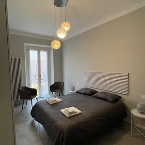 Giacomino Station Apartment