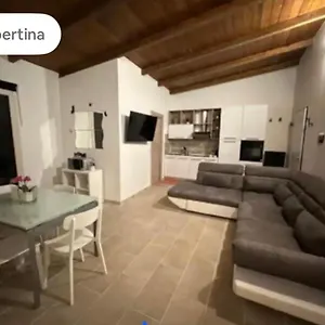 Mambo House Apartment